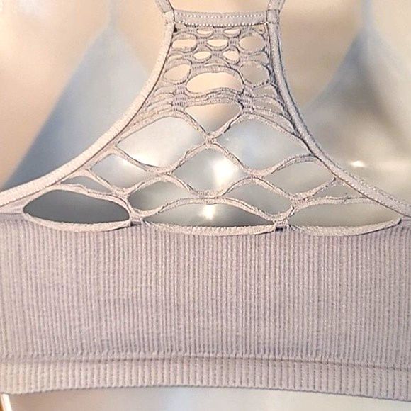 Free People Crop Cami Yoga Bralette Cut Out Athletic Tank Top Spaghetti Straps - Picture 8 of 16